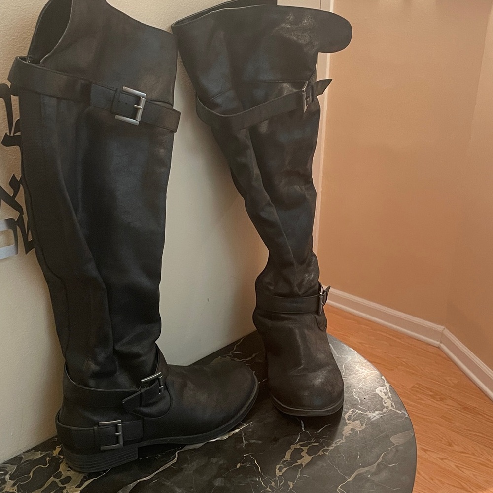 Torrid Black Leather Boots in 8